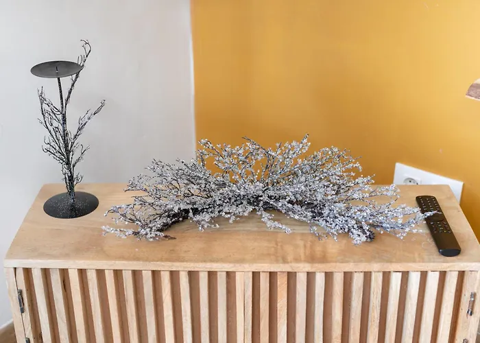 Bel Appartement A Etrener Proche De La Plage